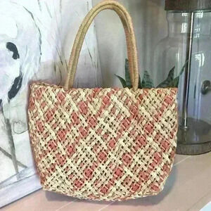 Cute little Liz  Claiborne pink and tan/cream woven handbag.